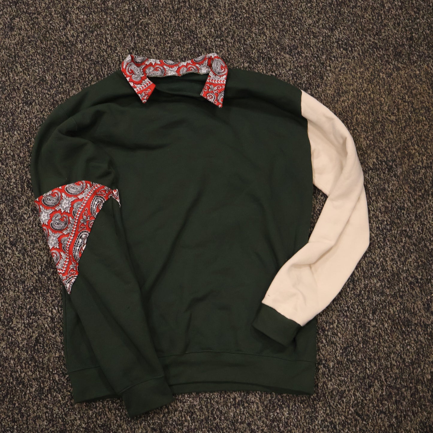 Paliacate neck pull over